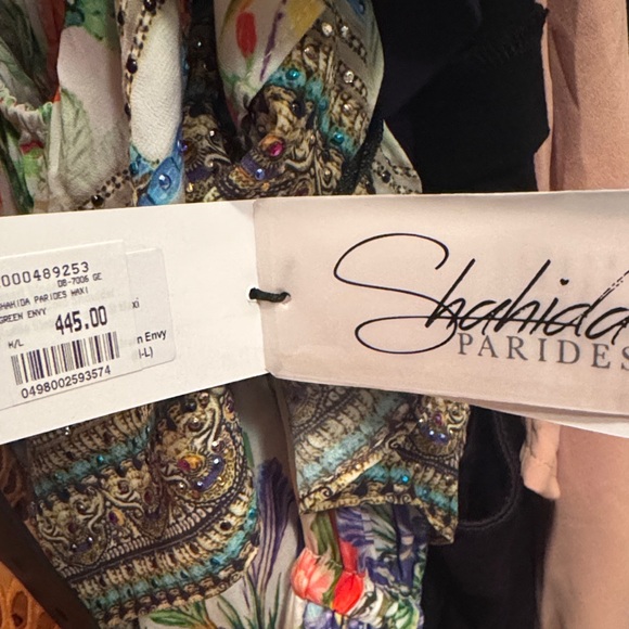 Floral Off-Shoulder Maxi Dress Shahida - Picture 4 of 4